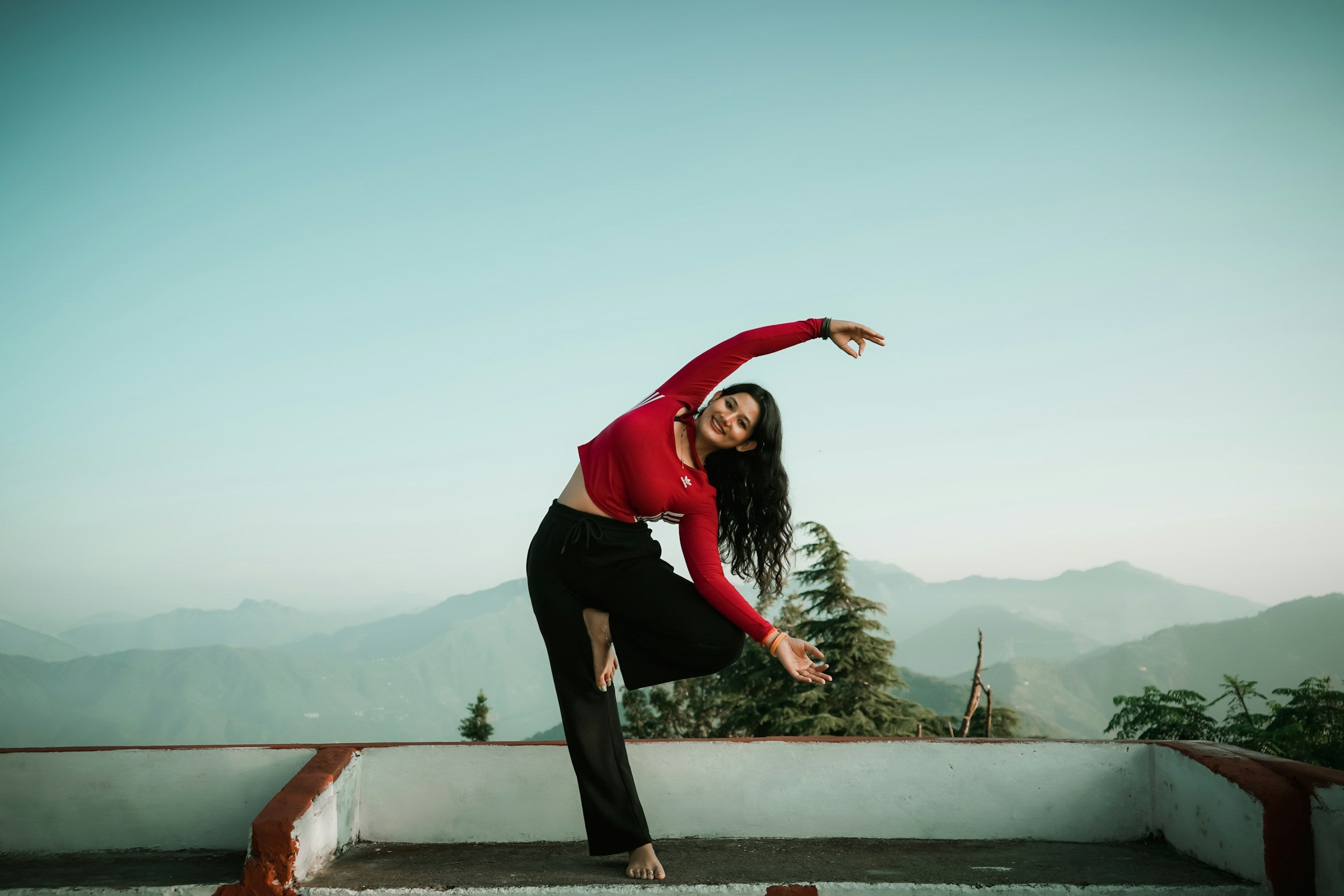 Indian-Woman-Yoga-pose.jpg